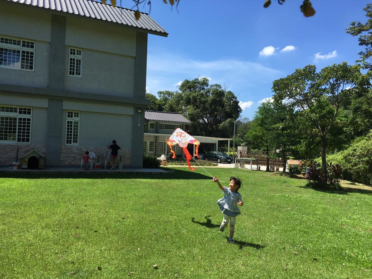 Fanny Manor B&B Emei Buitenkant foto